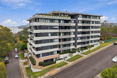 /international/au/209-8-st-george-street-gosford-nsw-152409916/
