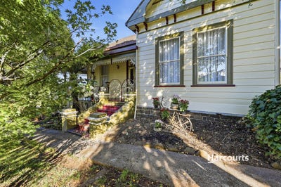 /international/au/2-lakin-street-west-ulverstone-tas-150701144/