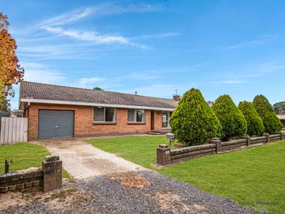 /international/au/78-lascelles-street-braidwood-nsw-151064464/