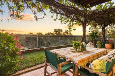 /international/au/12-summerfield-place-gooseberry-hill-wa-152354048/
