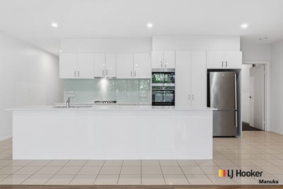 /international/au/11-28-canberra-avenue-forrest-act-148486288/