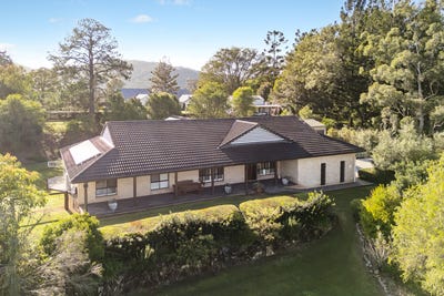 /international/au/11-homestead-court-dayboro-qld-151733132/