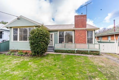 /international/au/381-lords-place-orange-nsw-148488480/
