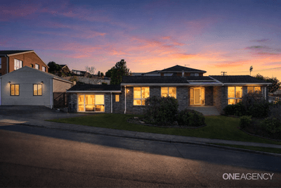 /international/au/12-mooreville-road-park-grove-tas-151630556/