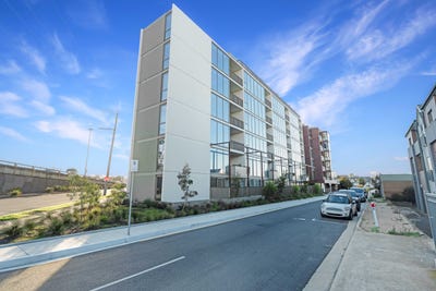/international/au/505-1-york-street-geelong-vic-151489752/