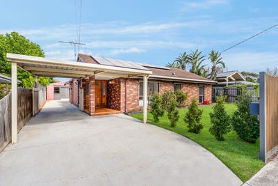 /international/au/17-oberon-drive-belmont-vic-152558212/