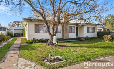 /international/au/28-alexander-avenue-horsham-vic-148591556/