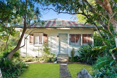 /international/au/14-bean-street-maleny-qld-150845240/
