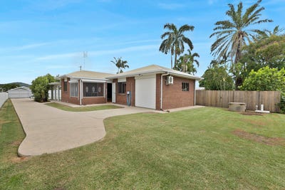 /international/au/8-davey-street-glenella-qld-150932988/
