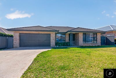 /international/au/18-kurrajong-road-gunnedah-nsw-151261940/