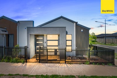 /international/au/15-biota-walk-weir-views-vic-152521052/
