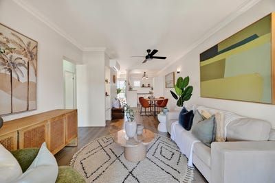 /international/au/308-41-51-oonoonba-road-idalia-qld-152648372/