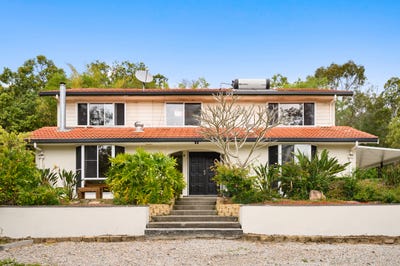 /international/au/154-fern-hill-drive-willow-vale-qld-152302296/