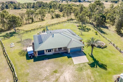 /international/au/115-woodbury-drive-south-kolan-qld-151489804/