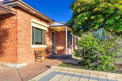/international/au/4-mcintosh-street-whyalla-playford-sa-152023752/