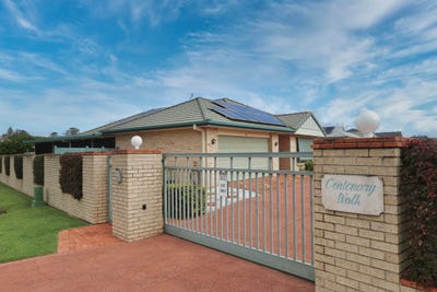 /international/au/10-9-11-narara-crescent-banora-point-nsw-147844236/?lang=en