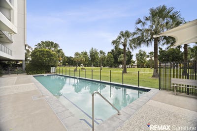/international/au/202-41-harbour-town-drive-biggera-waters-qld-148566348/