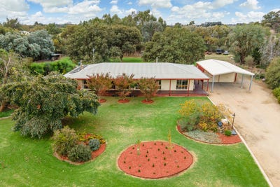 /international/au/34-36-verney-north-road-congupna-vic-151155976/