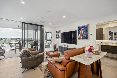 /international/au/30604-15-wharf-st-hamilton-qld-152400372/