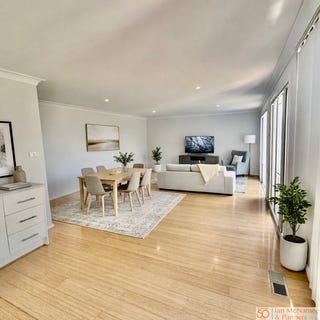 /international/au/1-18-breen-place-jerrabomberra-nsw-150914676/