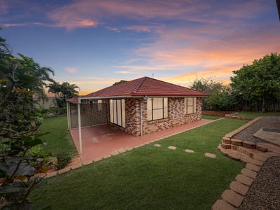 /international/au/30-pioneer-avenue-childers-qld-152649244/
