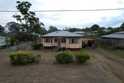 /international/au/77-stephens-st-west-murgon-qld-121040813/