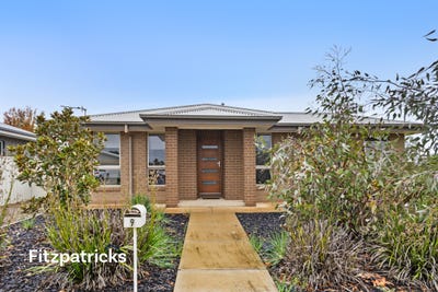 /international/au/9-peacock-drive-turvey-park-nsw-151504768/