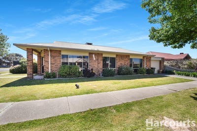 /international/au/30-mcintyre-street-horsham-vic-152630300/