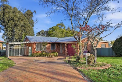 /international/au/12-elliott-close-orange-nsw-151542864/?lang=id