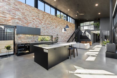/international/au/10a-gillen-court-padbury-wa-151135872/
