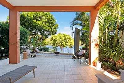 /international/au/3060-quay-south-drive-carrara-qld-151412560/