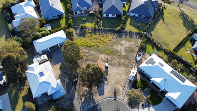 /international/au/4-murray-graham-place-metung-vic-204530964/