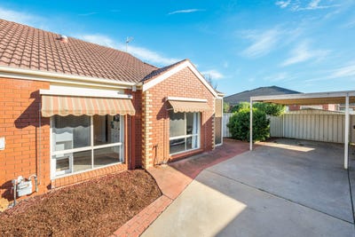 /international/au/2-6-7-madge-ct-mooroopna-vic-151484880/