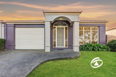 /international/au/9-wallingford-place-narre-warren-south-vic-152644604/