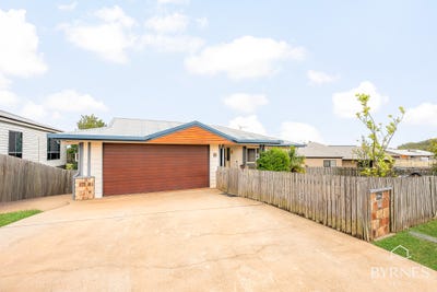 /international/au/25-coolibah-street-kin-kora-qld-151249480/