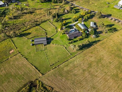 /international/au/196-biddaddaba-rd-boyland-qld-151309444/