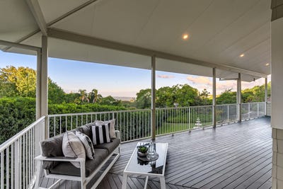 /international/au/7-curzon-street-mount-lofty-qld-150832688/