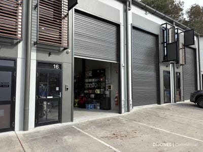 /international/au/16-9-blackett-street-west-gosford-nsw-505257028/