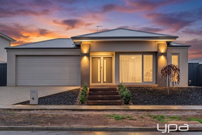 /international/au/130-holts-lane-darley-vic-151307500/