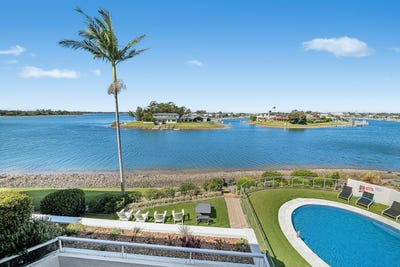 /international/au/16-66-hibbard-drive-port-macquarie-nsw-152645500/