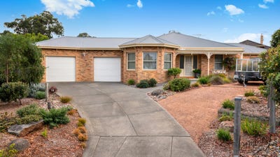 /international/au/7-jumbuck-court-plenty-vic-151005200/