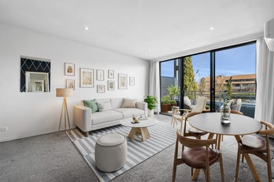 /international/au/11-45-wentworth-avenue-kingston-act-151327060/