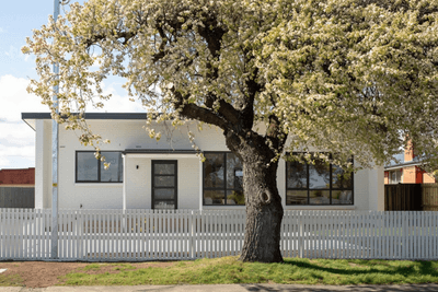 /international/au/1-35-summerdale-grove-summerhill-tas-152228784/