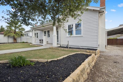 /international/au/247-arnold-street-north-bendigo-vic-151485556/