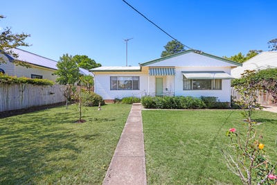 /international/au/44-waverley-street-scone-nsw-150815856/