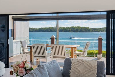 /international/au/122-settlement-point-road-port-macquarie-nsw-152354148/