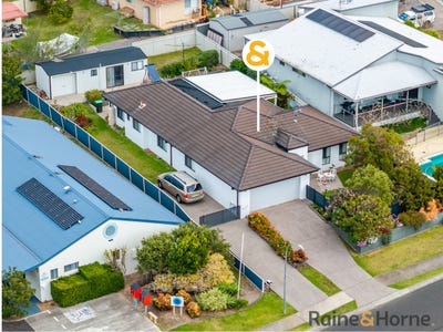 /international/au/156-edward-road-batehaven-nsw-152301060/