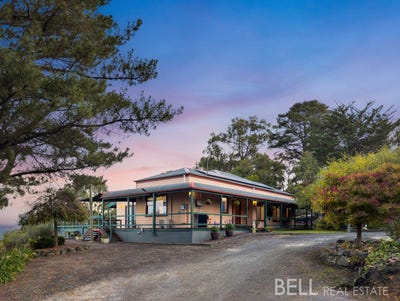 /international/au/120-hollis-road-silvan-vic-150899164/