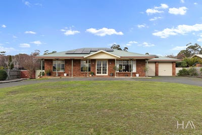 /international/au/54-freshwater-point-road-legana-tas-151638996/