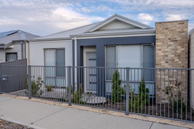 /international/au/164-bertram-road-wellard-wa-151291664/